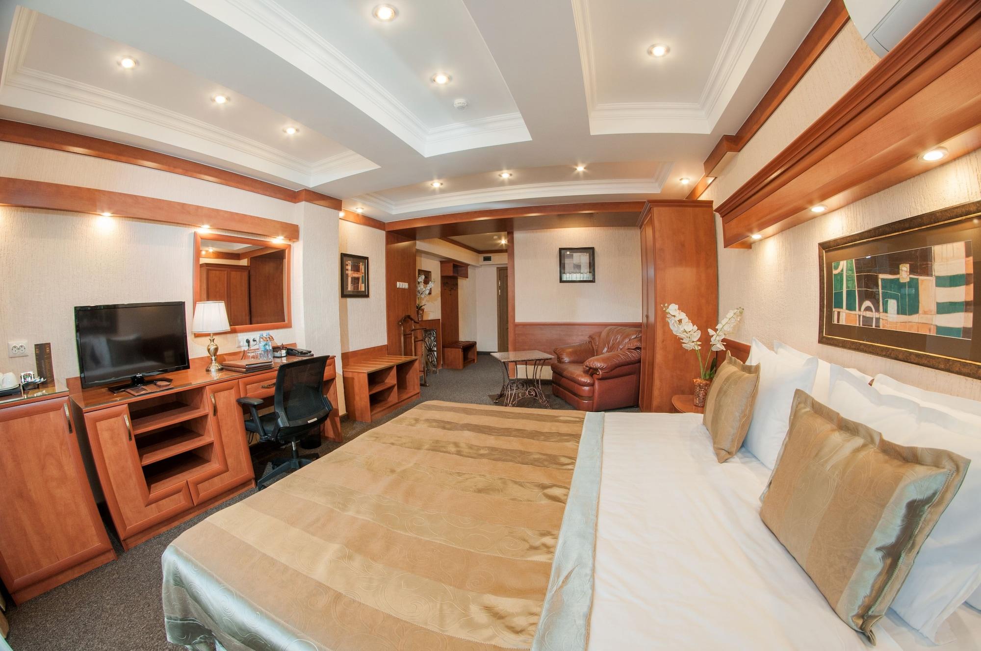Hotel Uyut אלמטי מראה חיצוני תמונה
