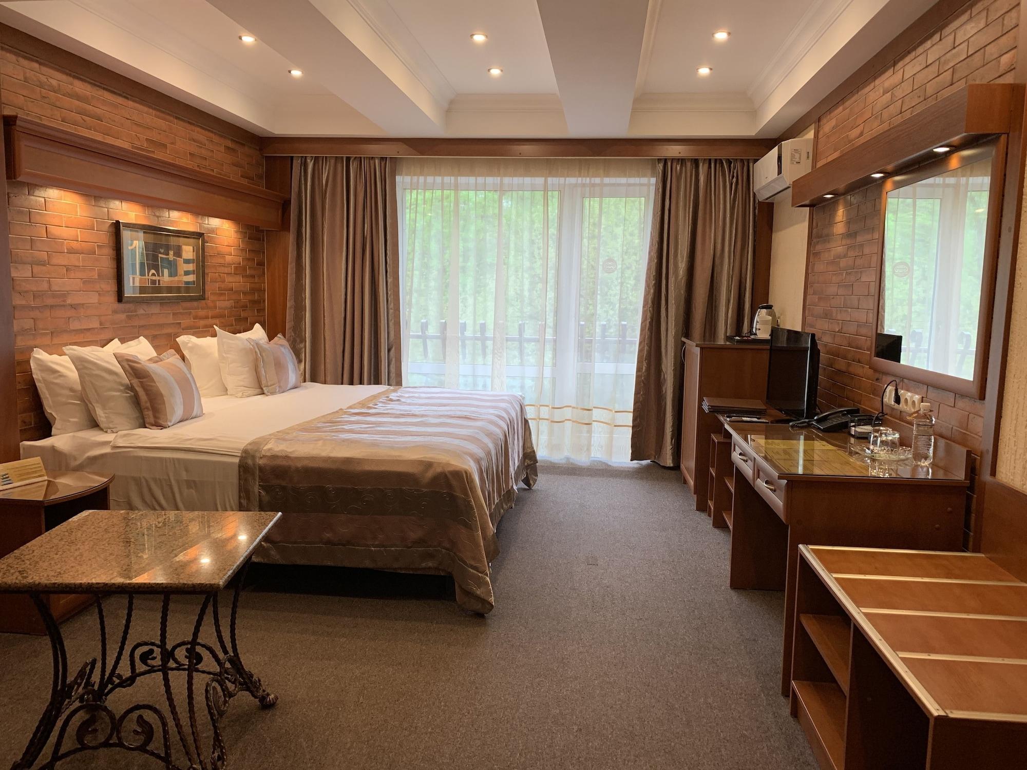 Hotel Uyut אלמטי מראה חיצוני תמונה