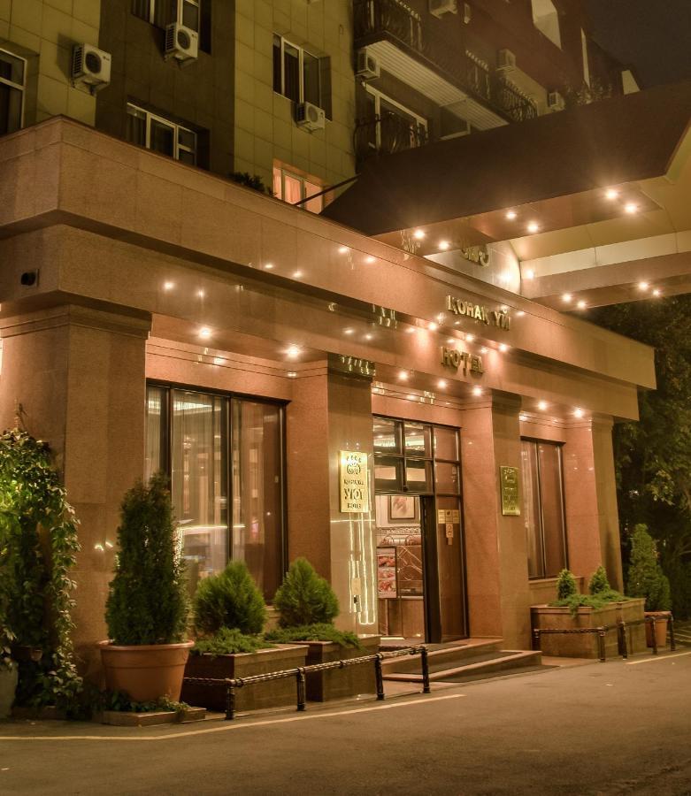 Hotel Uyut אלמטי מראה חיצוני תמונה
